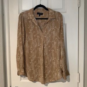 🪩4 for 25🪩 Banana Republic- Oversized blouse/tunic giraffe print